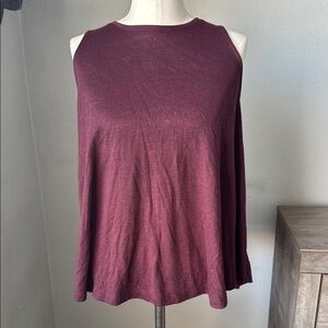 LOFT - Women's Sleeveless Burgundy Top